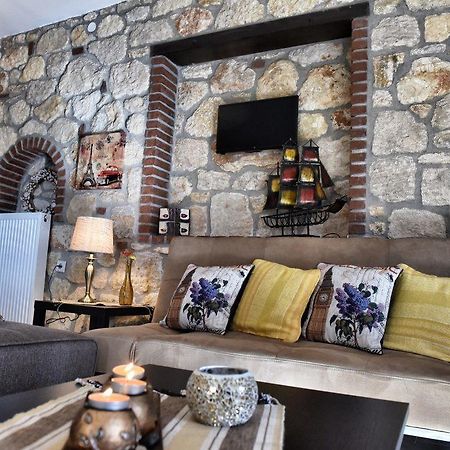 Sunstone Villas Псахудиа Екстериор снимка